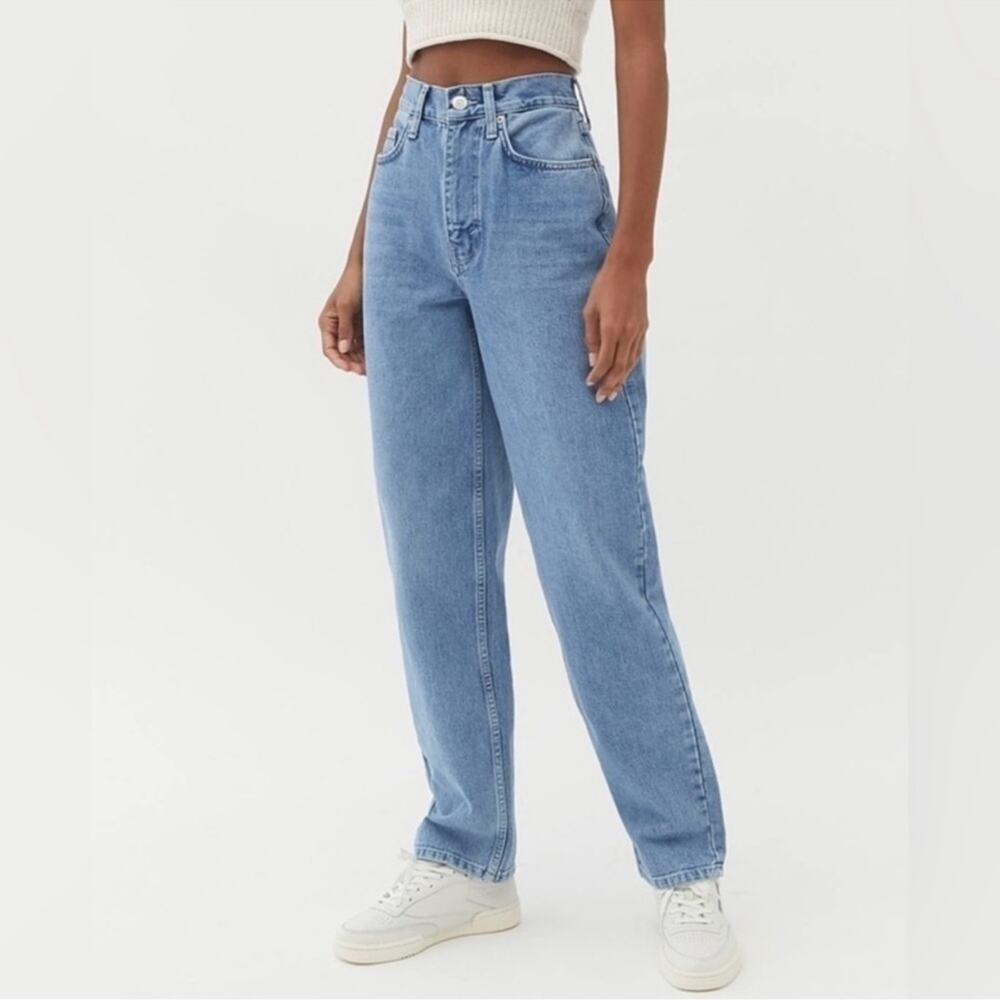 BDG Urban Outfitters High-Rise Baggy Petite Jeans Medium Wash Size 26